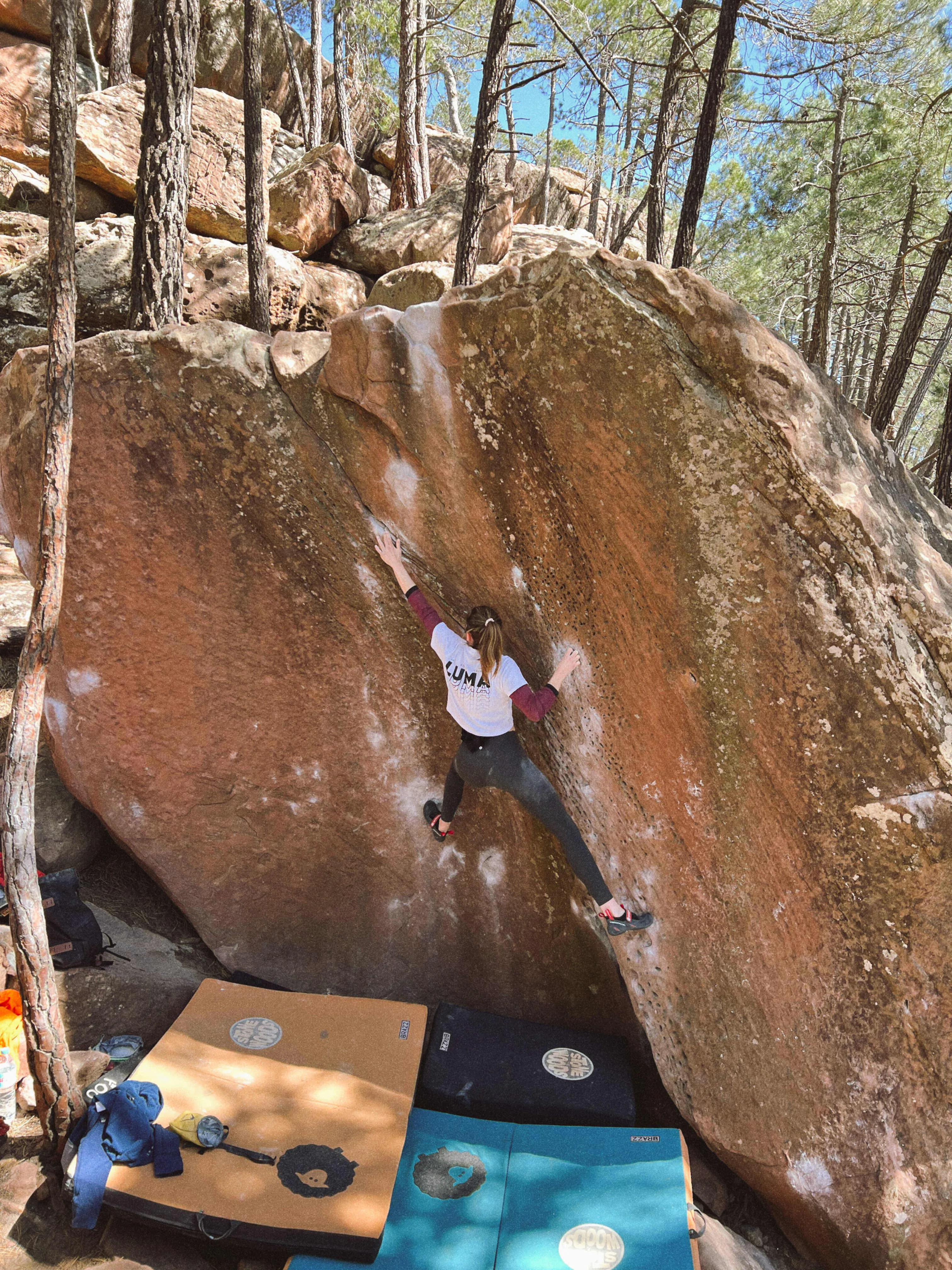 Lucy Saunders climbing